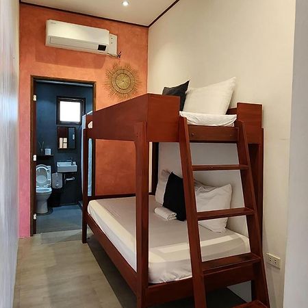 Sirom Beach House Tambobong Экстерьер фото
