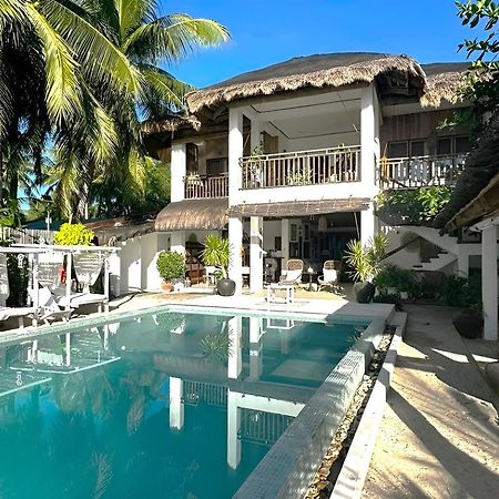 Sirom Beach House Tambobong Экстерьер фото