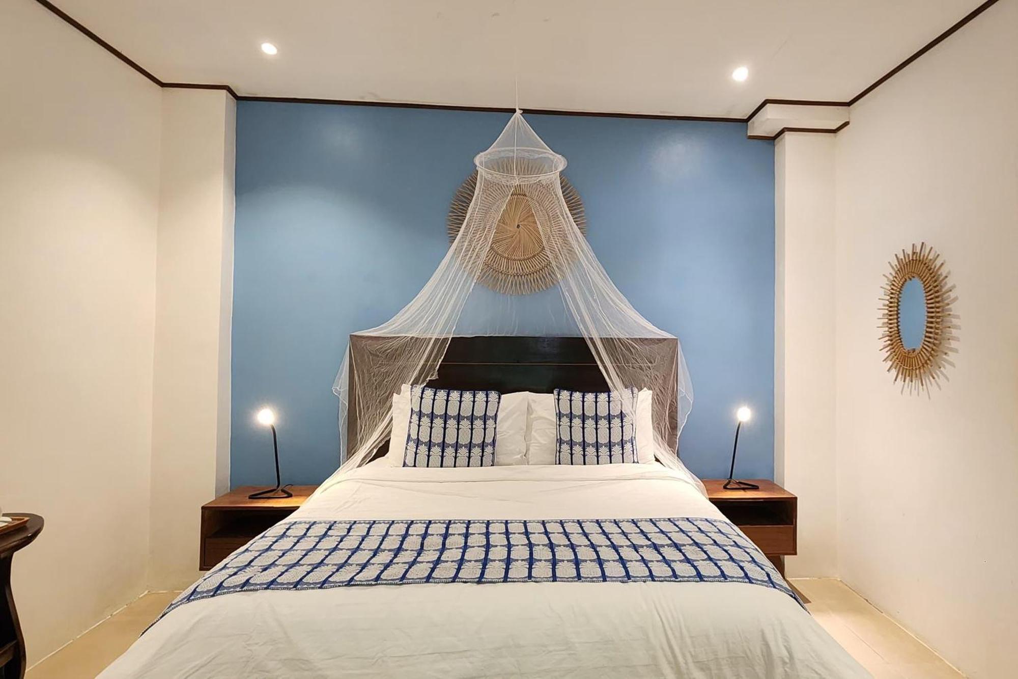 Sirom Beach House Tambobong Экстерьер фото