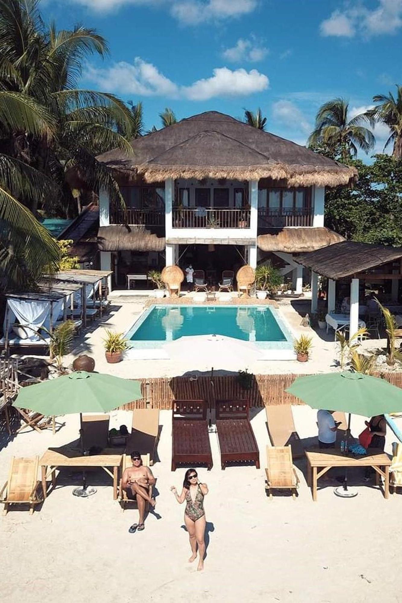 Sirom Beach House Tambobong Экстерьер фото
